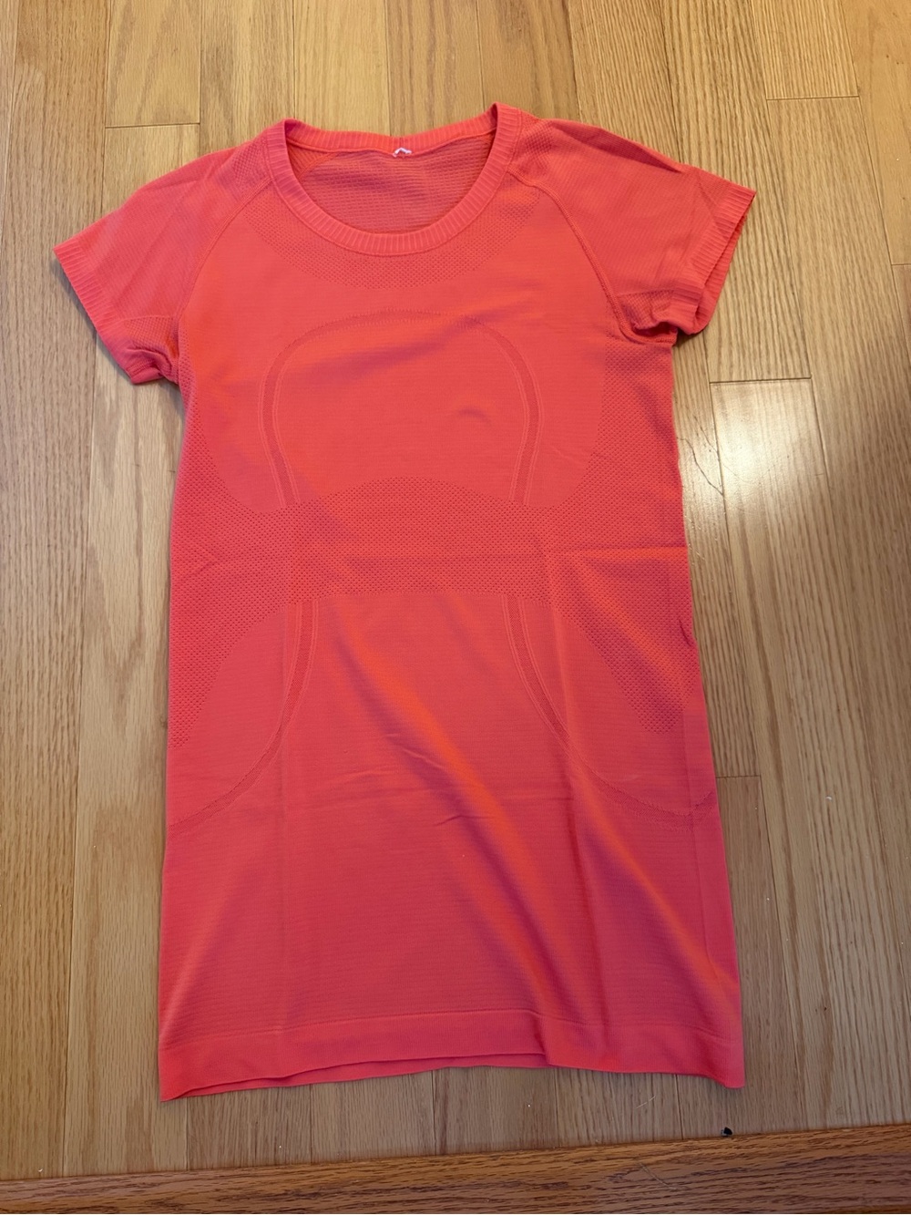 lululemon athletica Orange Short Sleeve swiftly tech